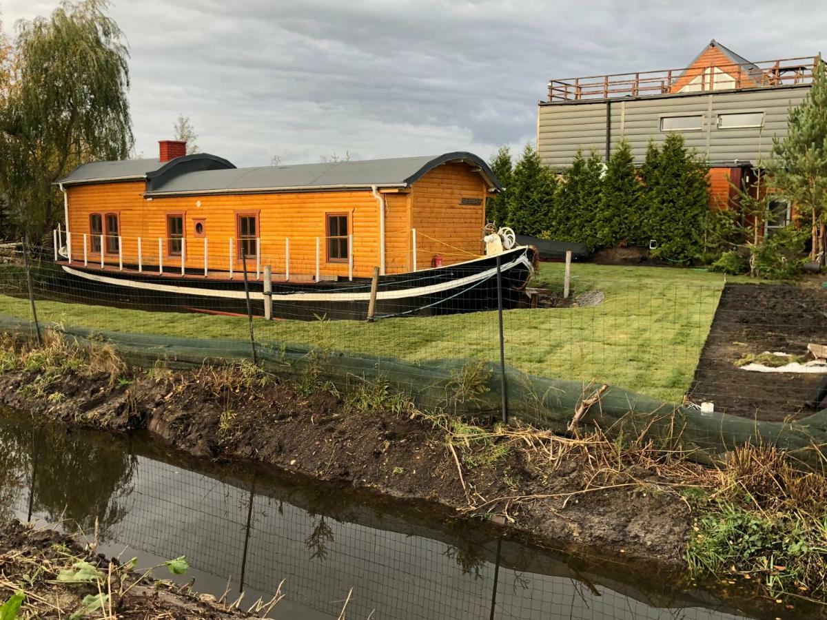 Dutch Hausboat "Molendiep" Built 1909 Mosty Екстериор снимка